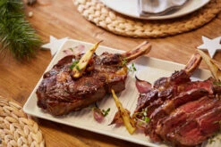 Weber® Serving Platter -BBQ Kingdom 17884YH4 900x600 53107e2 39163.1627219753