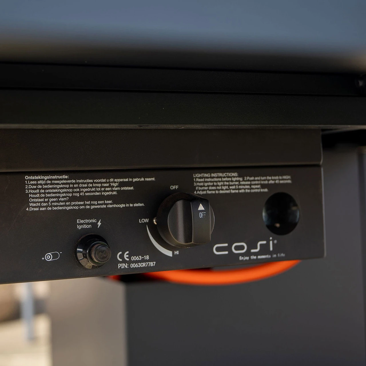 Cosiloft 100 Black And Grey With Glass 3 Cosiloft 100 Black And Grey With Glass - Image 3