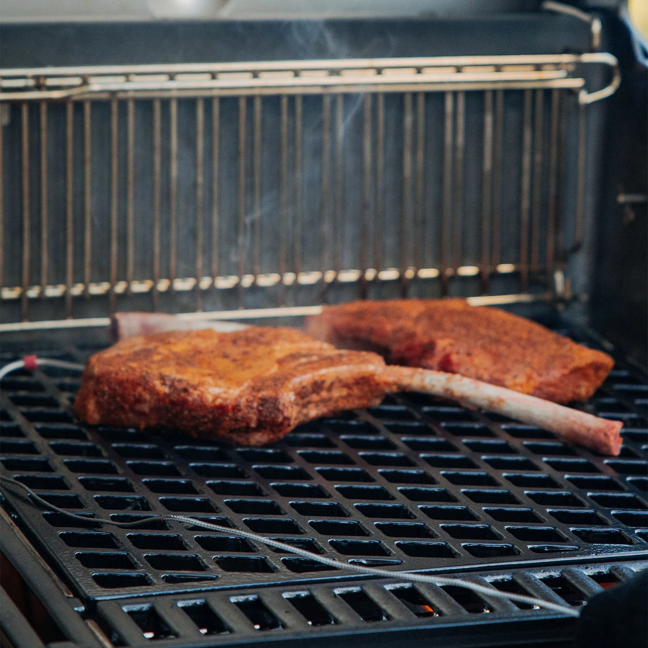 Weber® Crafted Dual-Sided Sear Grate 4 Weber® Crafted Dual-Sided Sear Grate - Image 4