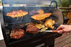 Traeger Ironwood 885 With WiFIRE Controller -BBQ Kingdom Ironwood 885 Lifestyle 02 44900.1646132974