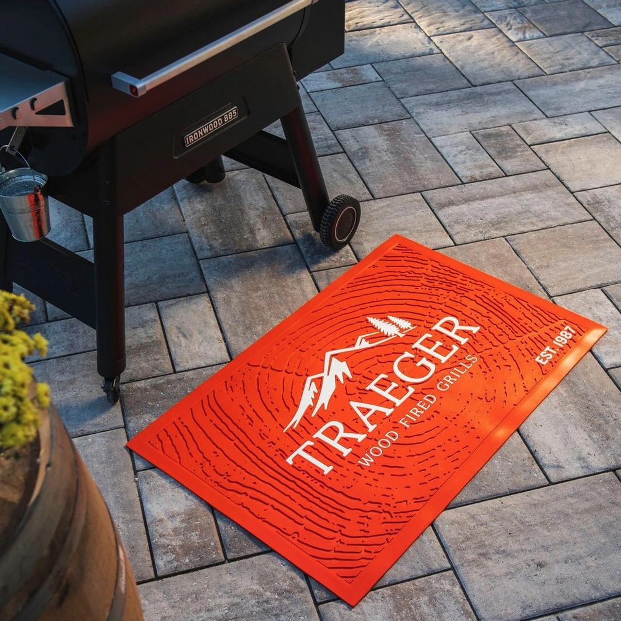 Traeger Grill Mat 2 Traeger Grill Mat - Image 2