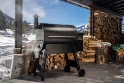 Traeger Pro D2 780 With WiFIRE Controller 18 Traeger Pro D2 780 With WiFIRE Controller -BBQ Kingdom Pro 780 Lifestyle 02 40256.1646132648
