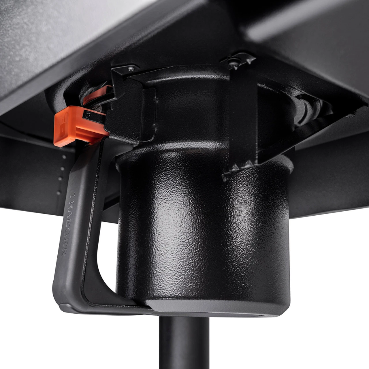 Traeger Ironwood With WiFIRE Controller 7 Traeger Ironwood With WiFIRE Controller - Image 7