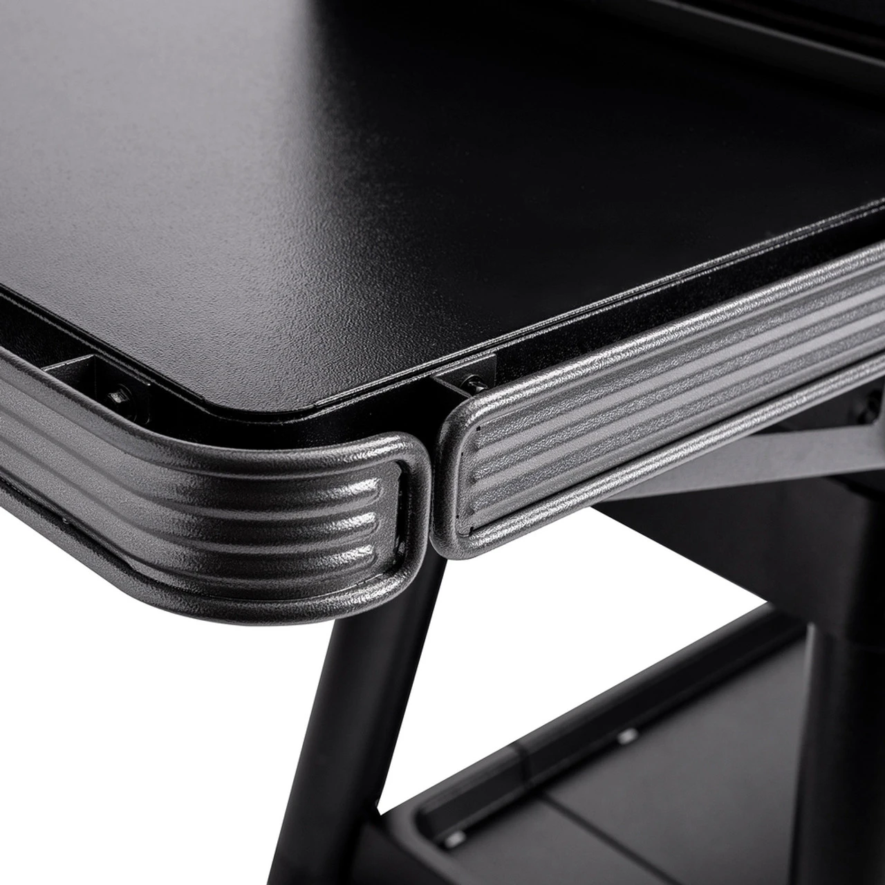 Traeger Ironwood XL With WiFIRE Controller 8 Traeger Ironwood XL With WiFIRE Controller - Image 8