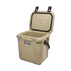 YETI Roadie 24 Hard Cooler - Tan 6 YETI Roadie 24 Hard Cooler - Tan -BBQ Kingdom Tan Roadie 3 82319.1649334532