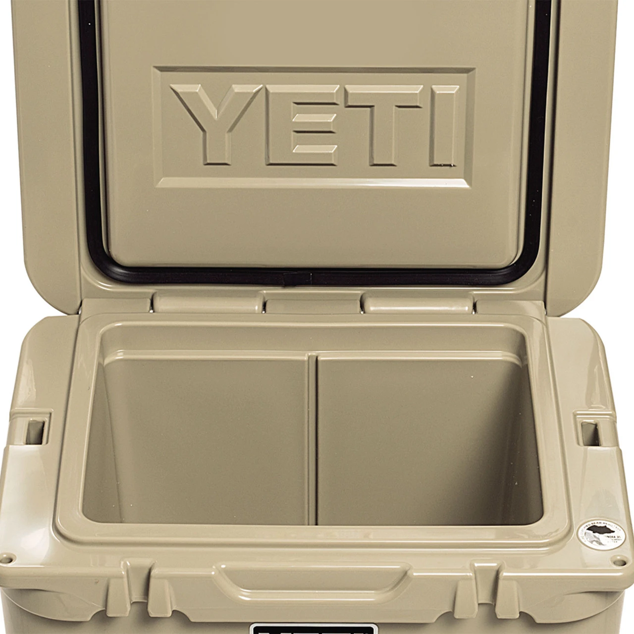 YETI Tundra 35 Hard Cooler - Tan 4 YETI Tundra 35 Hard Cooler - Tan - Image 4