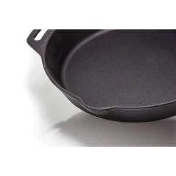 Petromax Cast Iron Fire Skillet 40cm 7 Petromax Cast Iron Fire Skillet 40cm -BBQ Kingdom petromax cast iron fire skillet pour 88753.1628235199
